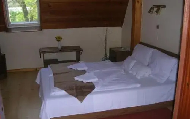 Alpokalja Panzió Étterem