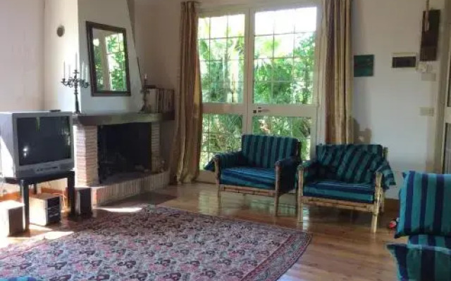 Aphrodite Holiday Home