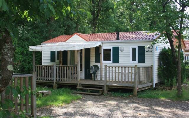 Country Camp camping Château La Grange Fort