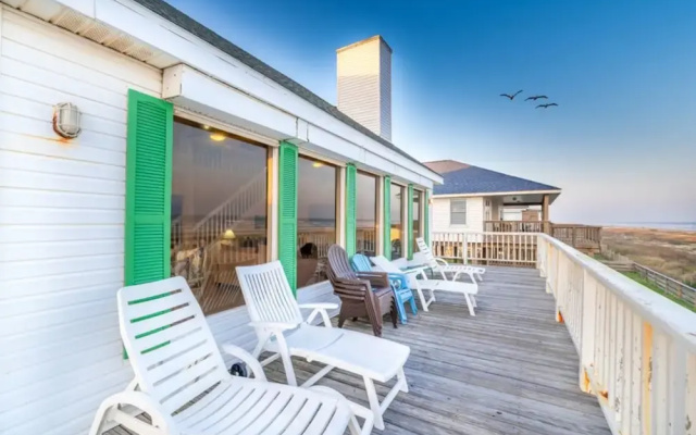 Beachfront Paradise