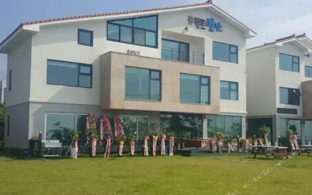 Seogwipo Gongcheonpo Villa Pension