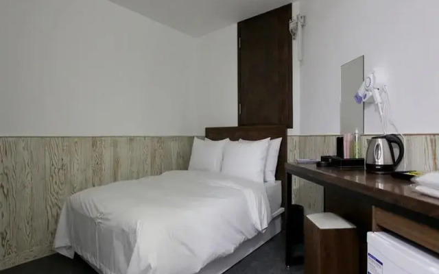 Cheonho Mong Hotel