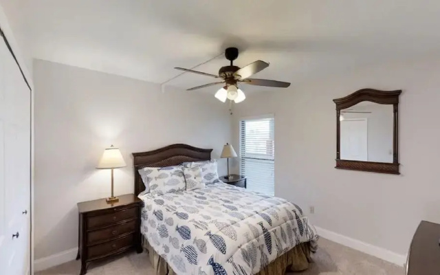 Sea Oatss 4 - 2 Br Condo