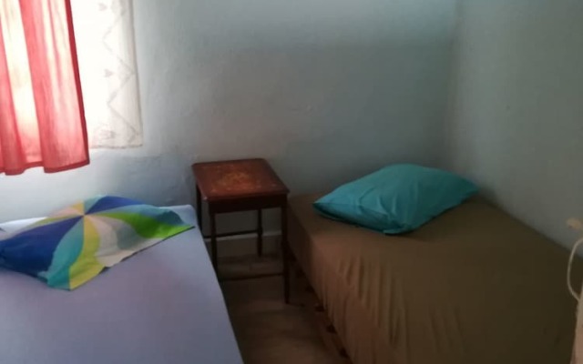 Sayeban Basmane Pansiyon - Hostel