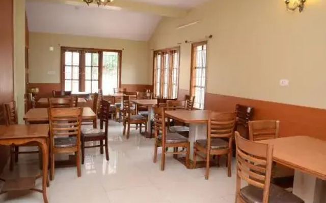 Maruthi Cottages