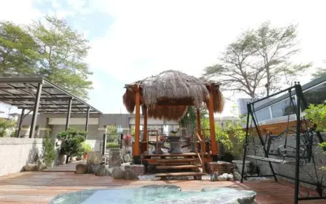 Pony Homestay