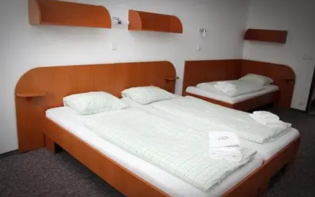 Morava Camp Motel & Campsite