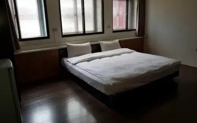 Han Lin House