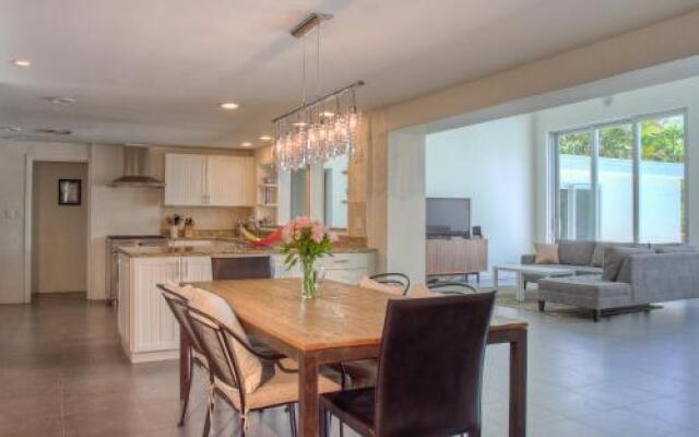 Sarasota 18 - 5 Br Home