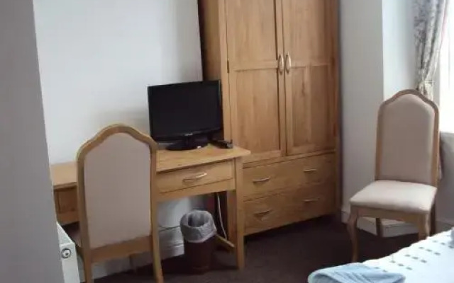 Mountbatten Hotel