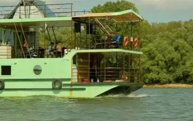 Hotel Plutitor Paradisul Deltei