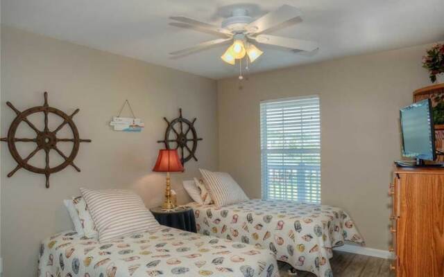 River Oaks Fairways 27-E