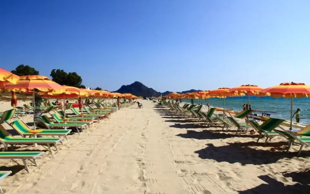 Villaggio Piscina Rei