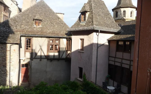 Logis Auberge Saint Jacques