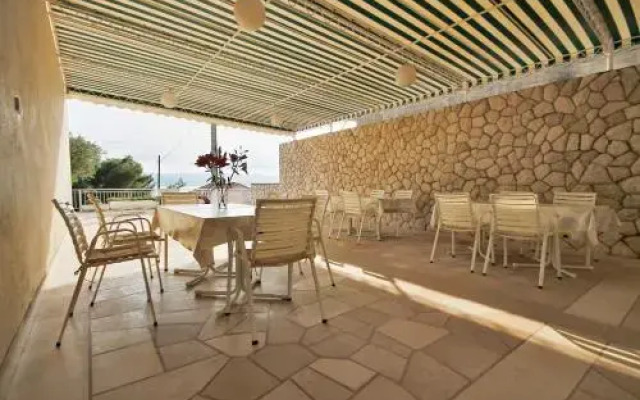 Guesthouse Žara