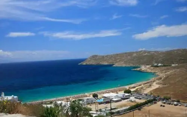 Elia Villa