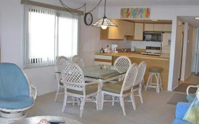 Ocean Hideaway 211
