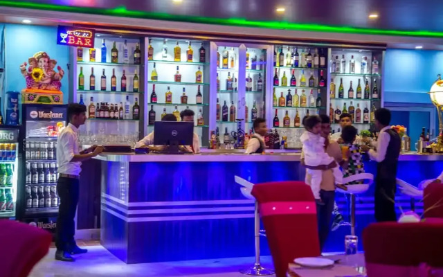 Hotel Raj Durbar & Navrang Resort