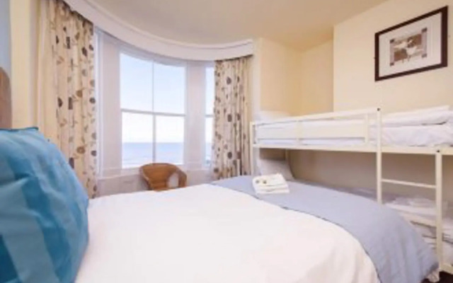 CG Hostel Rooms