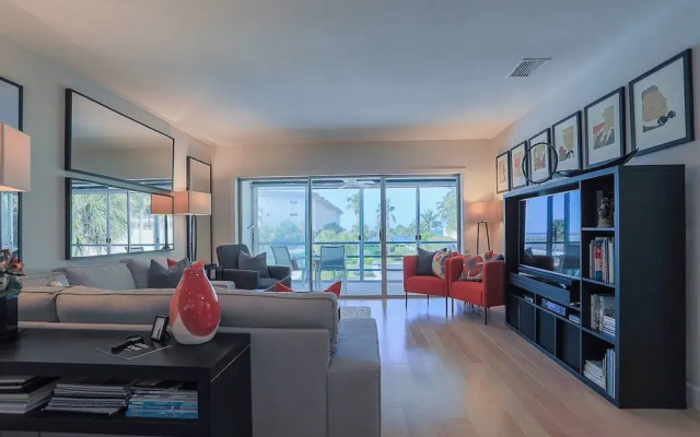 Sarasota 35 - 2 Br Condo