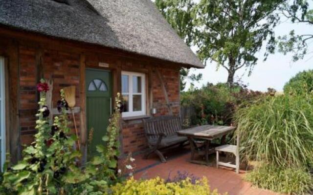 Reethaus Mertinat for Six Mit Meerblick