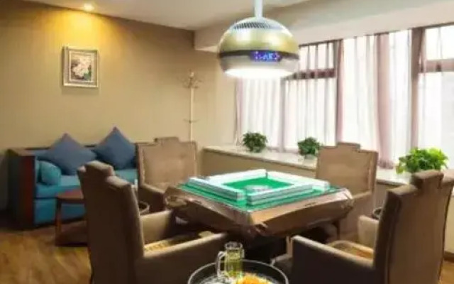 Cosy City Hotel