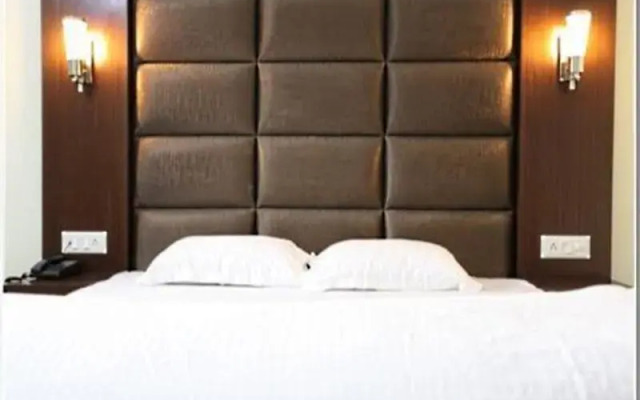 Hotel Naqash Residency
