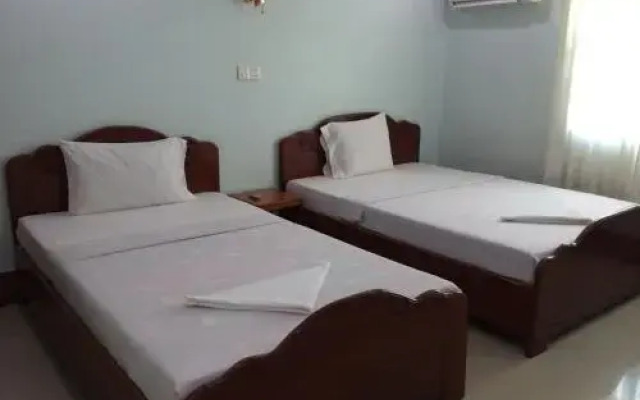 Leap Mong Kol Hotel