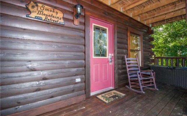 Smoky Mountain Retreat - Five Bedroom Cabin
