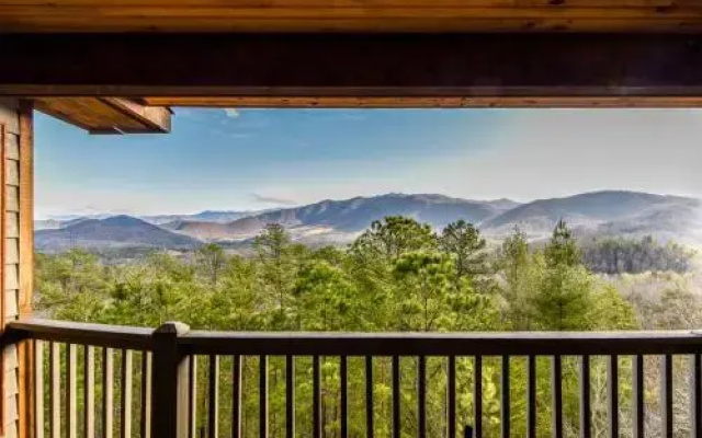 Agali Ridge - 2 Br home by RedAwning