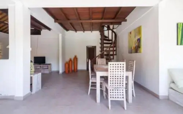 bunga one seminyak