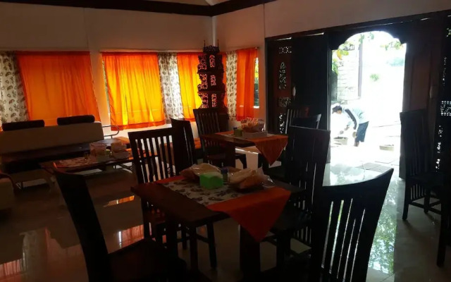 Chotin Hotel