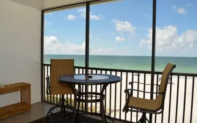 Sunset Terrace 204