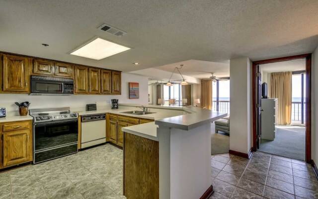 Wellington - 502 by RedAwning