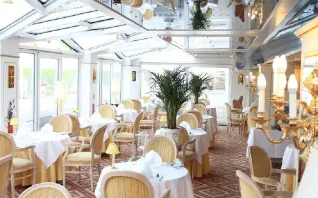 Seeschlosschen - Hotel Strandperle
