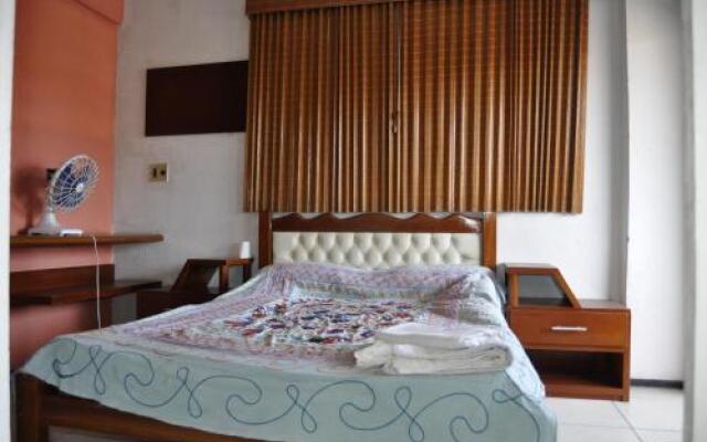 Fortaleza Flats praia de Iracema