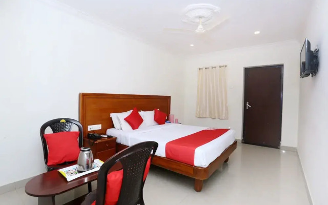 Hotel NNP Grand