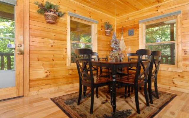 Pine Cove Hideaway 1816 - Two Bedroom Cabin