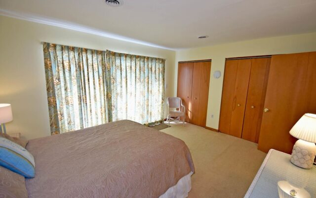 Fenwick Lighthouse 2 5 Br condo by RedAwning