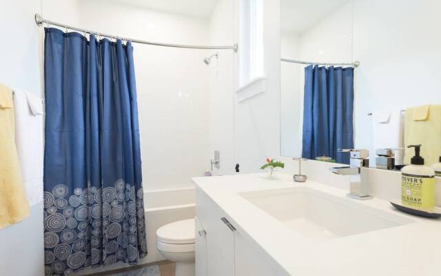 Artistic Home With Large Private Backyard