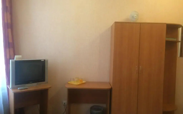 Near Vosstaniya Mini Hotel