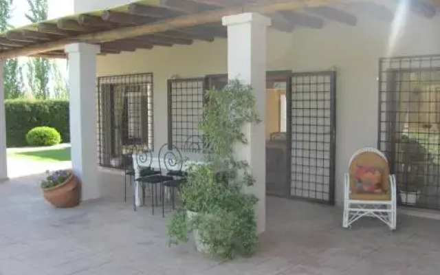 Querencia Lodge Lunlunta