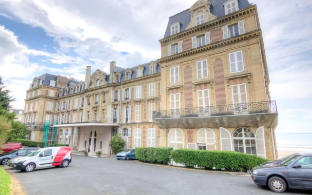 Les Roches Noires - INH 30994