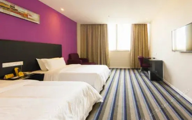 Yiju Hotel (Foshan Lecong Furniture Center)