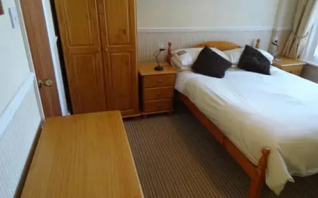 Victoria Lodge