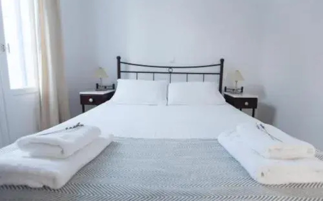 Astarti Apartments