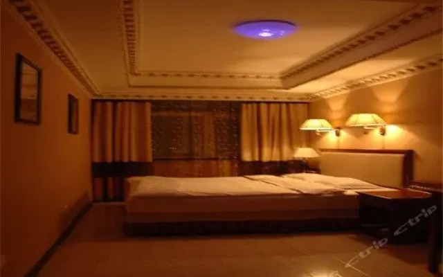 Yuanfang Hotel