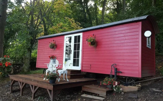 Borthwickbrae Shepherd's Hut