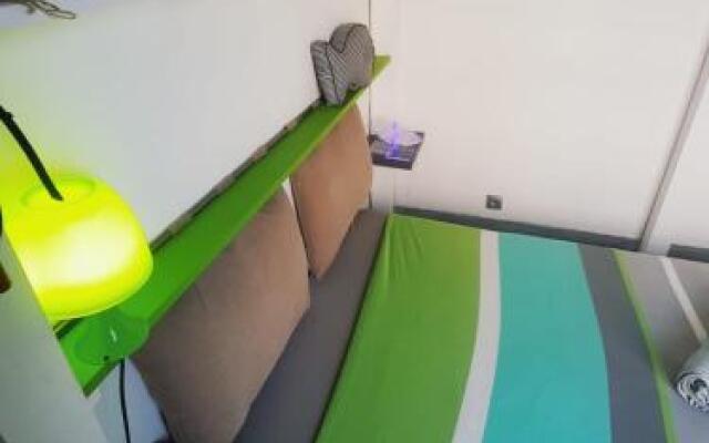 St. Jean La Ciotat - Pied dans l'Eau