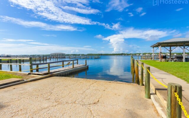 Sea Oats Condos by Hosteeva